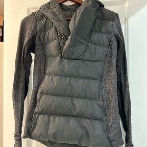 Lululemon puffer pullover